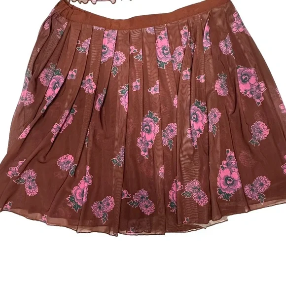 FINAL NWOT FP Florence Mesh Floral Crop Top/Mini Skirt Set m Cocoa combo - Picture 10 of 14